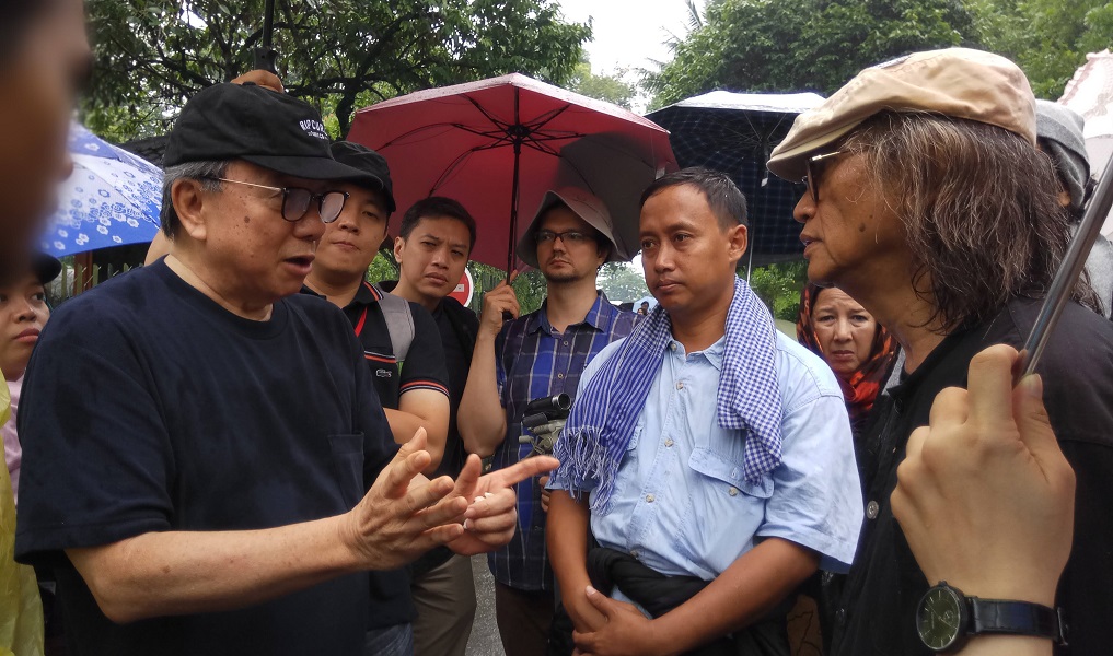 Membaca Relief Borobudur Bersama Upasaka Salim Lee