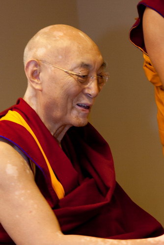 Pembabaran Dharma oleh Choden Rinpoche