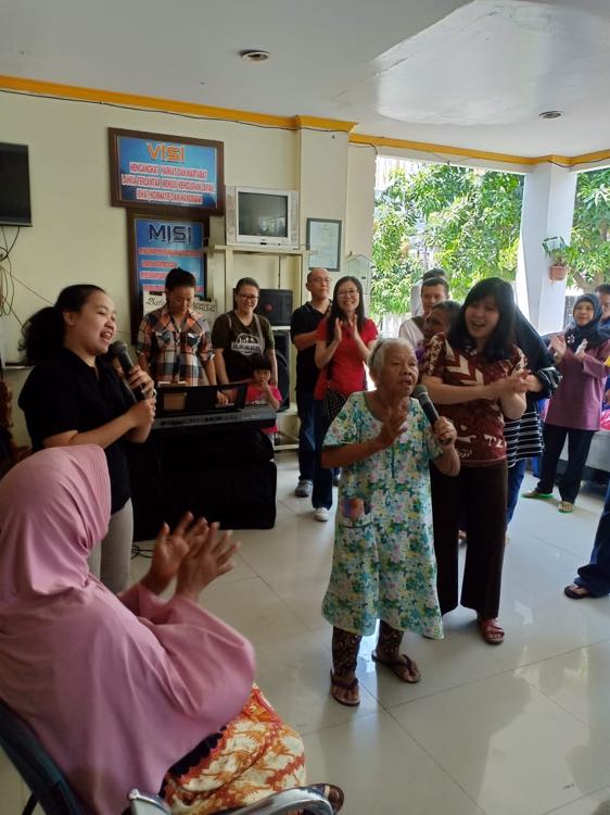 Sayang Oma dan Opa