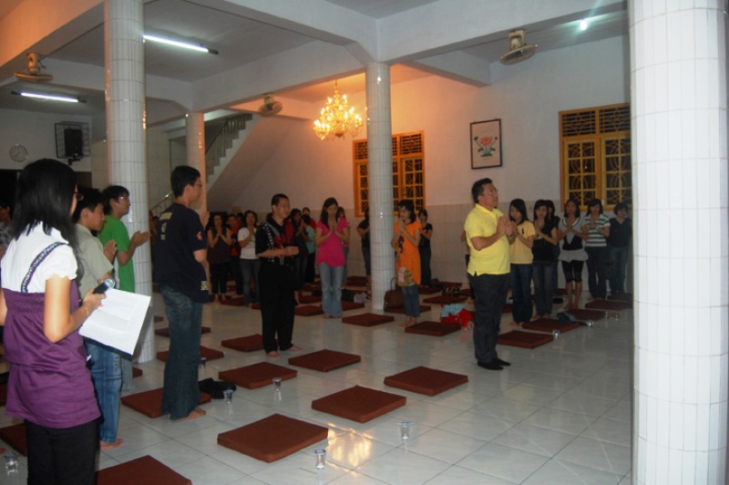 Kunjungan dan Bincang Dharma di Jambi dan Palembang