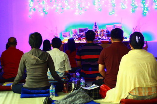 Puja Waisak & Diskusi Dharma